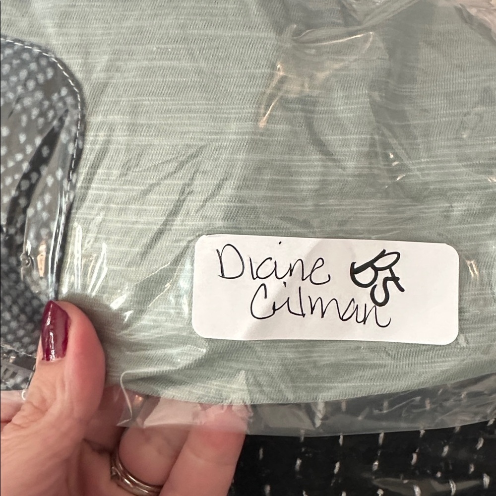 NWT XL DIANE GILMAN DG2 Grey animal print satin lightweight woman tunic casual - Picture 12 of 12